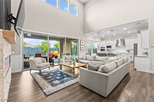 10578 Golden Light Way, Las Vegas, NV 89135