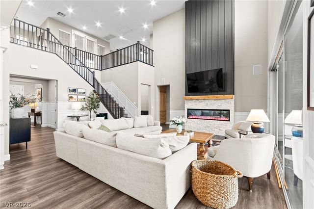 10578 Golden Light Way, Las Vegas, NV 89135