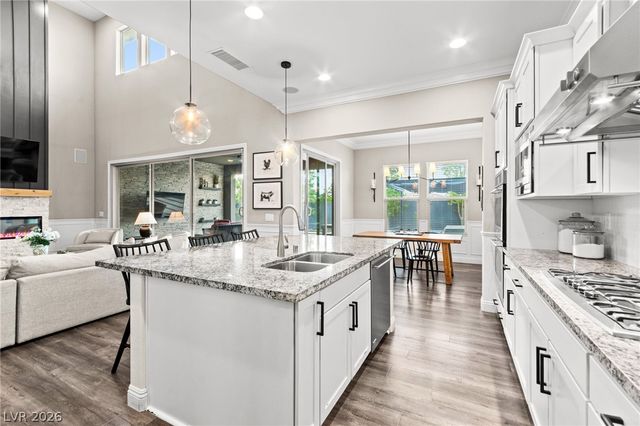 10578 Golden Light Way, Las Vegas, NV 89135
