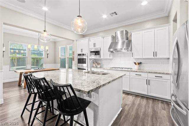 10578 Golden Light Way, Las Vegas, NV 89135