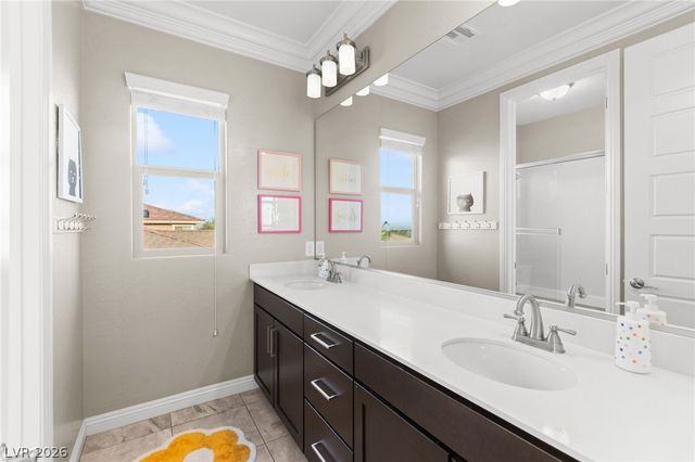 10578 Golden Light Way, Las Vegas, NV 89135