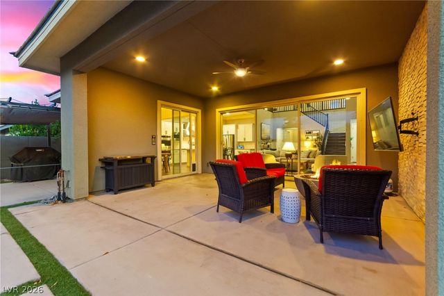 10578 Golden Light Way, Las Vegas, NV 89135