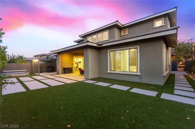 10578 Golden Light Way, Las Vegas, NV 89135