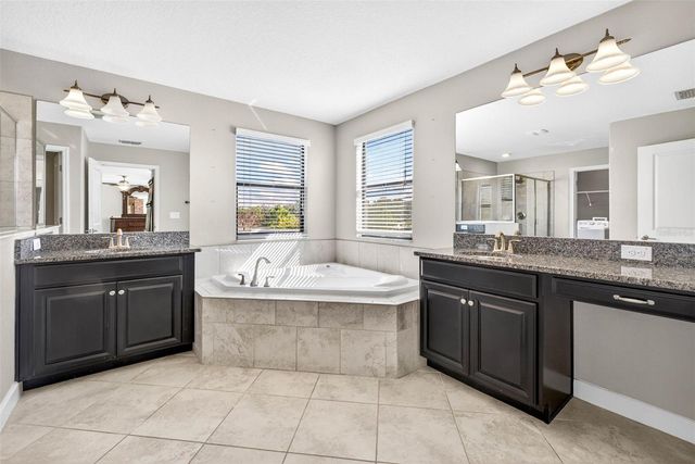 9906 VICTORY GALLOP LOOP, Ruskin, FL 33573