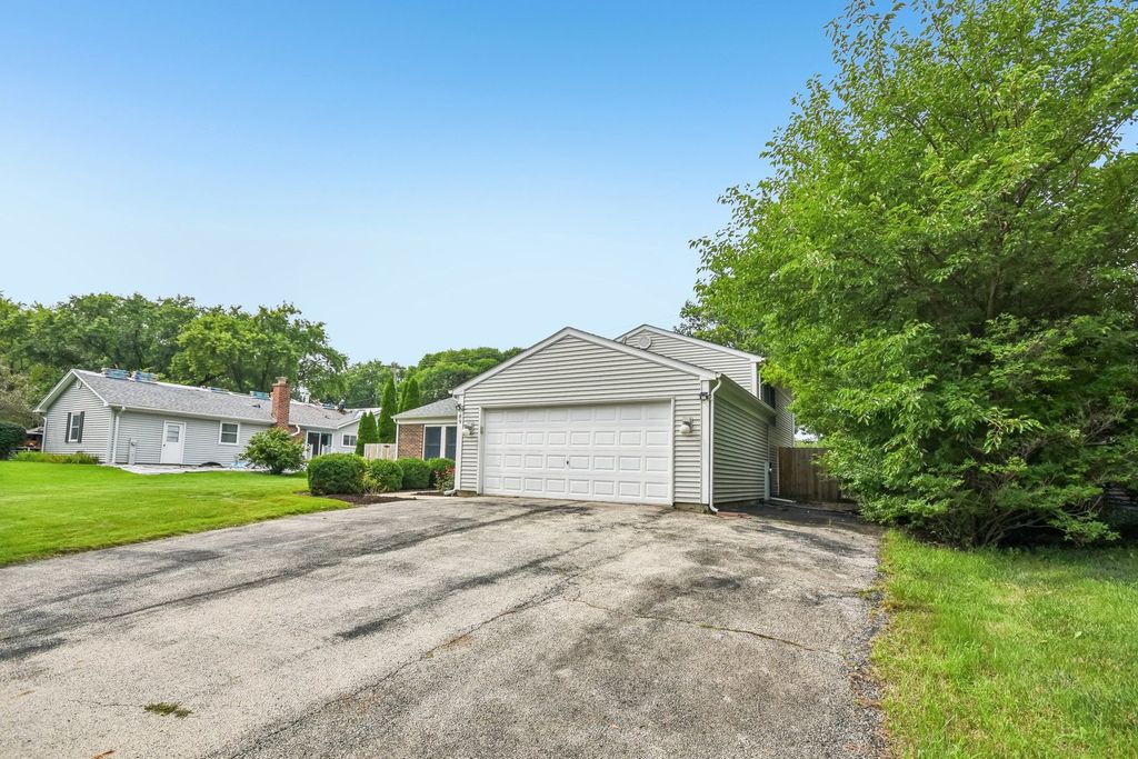 89 Foxcroft Road, Naperville, IL 60565 — photo 3