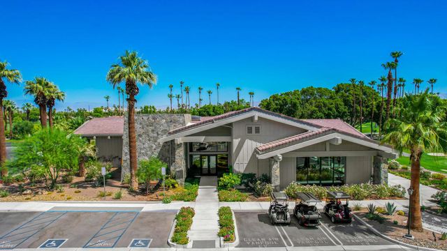 136 Deer Spring Way, Palm Desert, CA 92211
