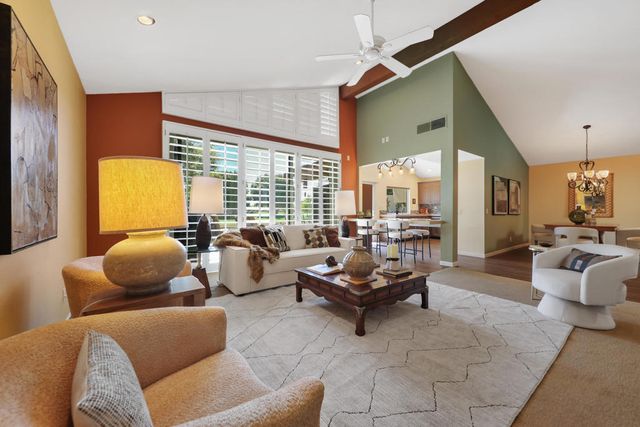 136 Deer Spring Way, Palm Desert, CA 92211