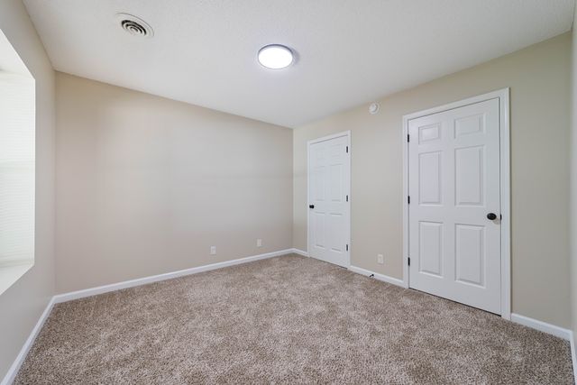 510 Hietts Ln Apt B, Clarksville, TN 37043