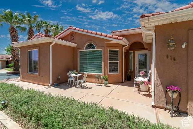 576 S FIESTA DR, Ivins, UT 84738