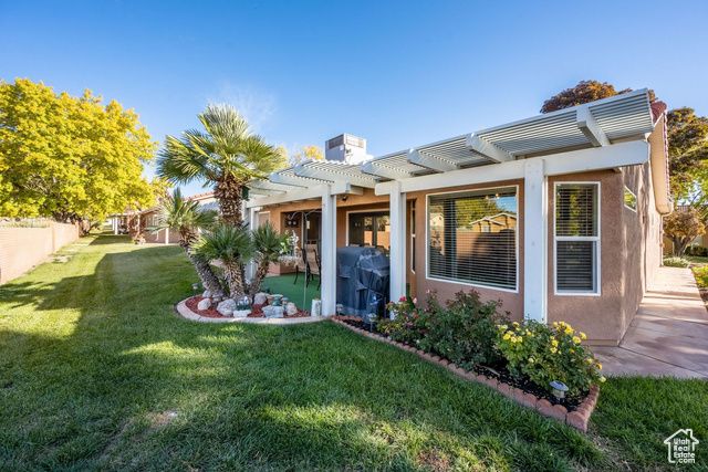 576 S FIESTA DR, Ivins, UT 84738