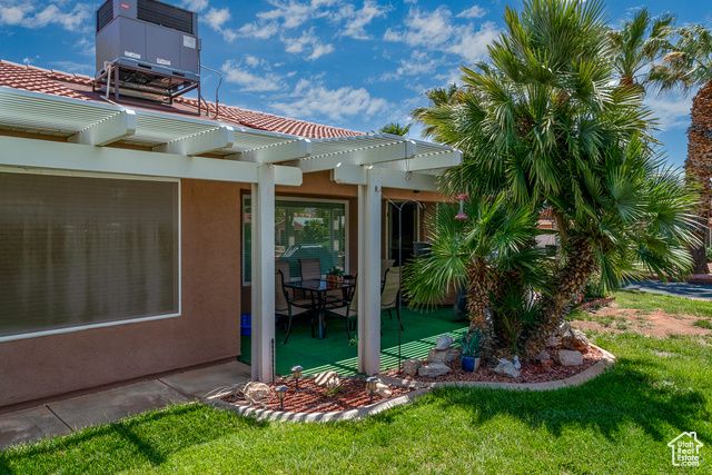 576 S FIESTA DR, Ivins, UT 84738