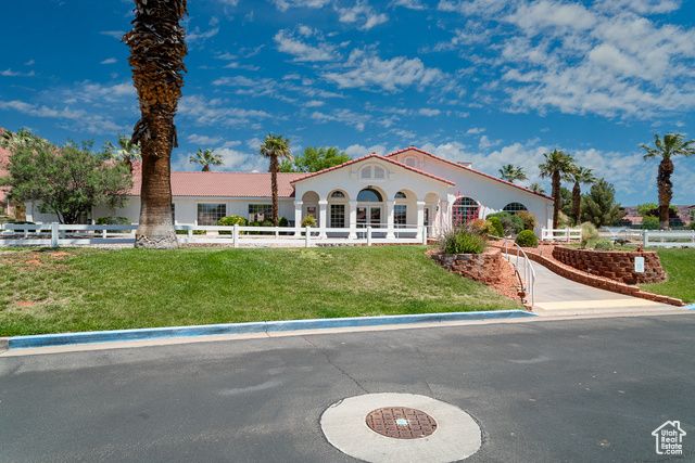 576 S FIESTA DR, Ivins, UT 84738