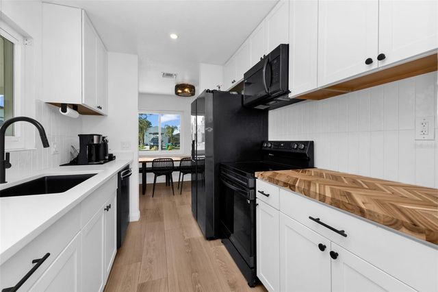 1495 S MARYKNOLL ROAD, Englewood, FL 34223