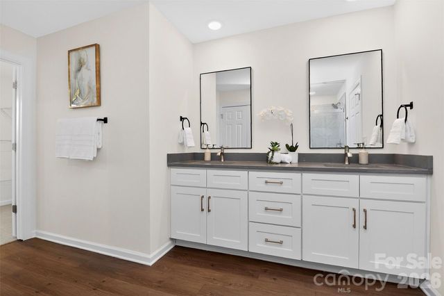 3851 Longmore Lane, Kannapolis, NC 28081