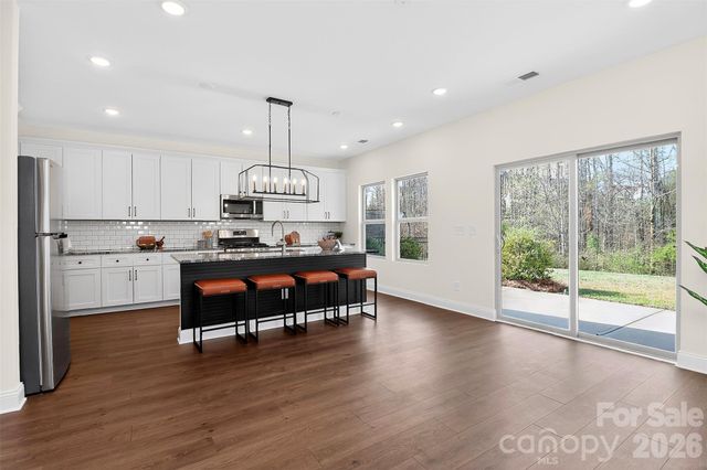 3851 Longmore Lane, Kannapolis, NC 28081