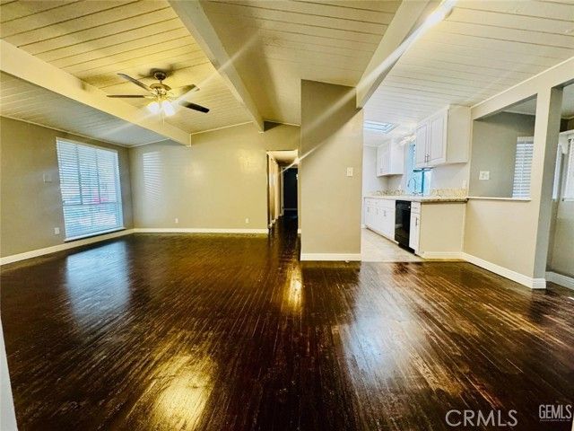 9 Dunlap, Bakersfield, CA 93309