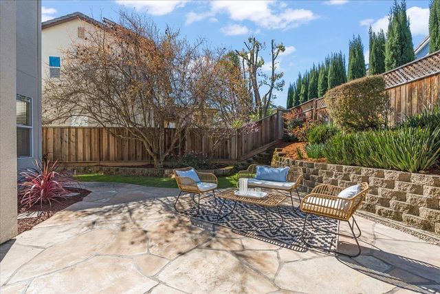 935 Oak Brook Way, Gilroy, CA 95020