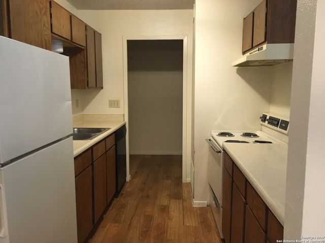 6310 Waddesdon Wood, San Antonio, TX 78233