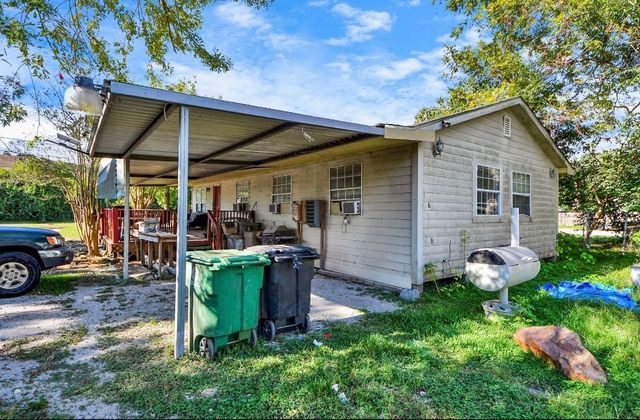 495 Genoa Red Bluff Road, Houston, TX 77034