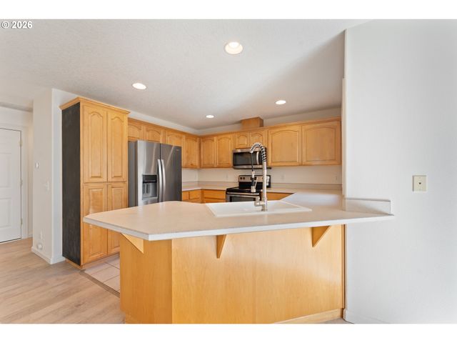 14496 Nw ALTA Ln, Portland, OR 97229