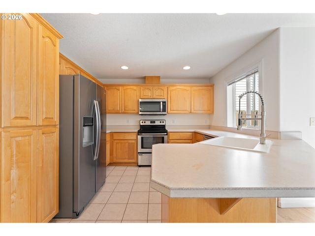 14496 Nw ALTA Ln, Portland, OR 97229