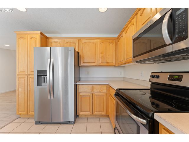14496 Nw ALTA Ln, Portland, OR 97229