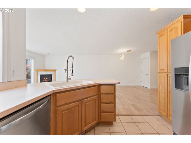 14496 Nw ALTA Ln, Portland, OR 97229