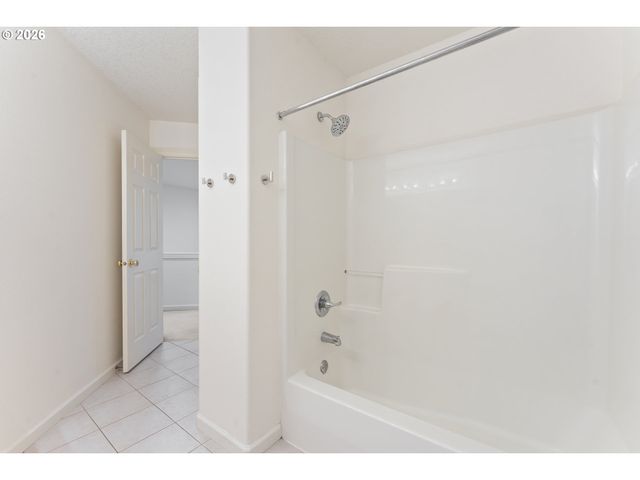 14496 Nw ALTA Ln, Portland, OR 97229