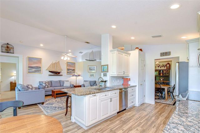 5616 ROCKFIELD LOOP, Valrico, FL 33596