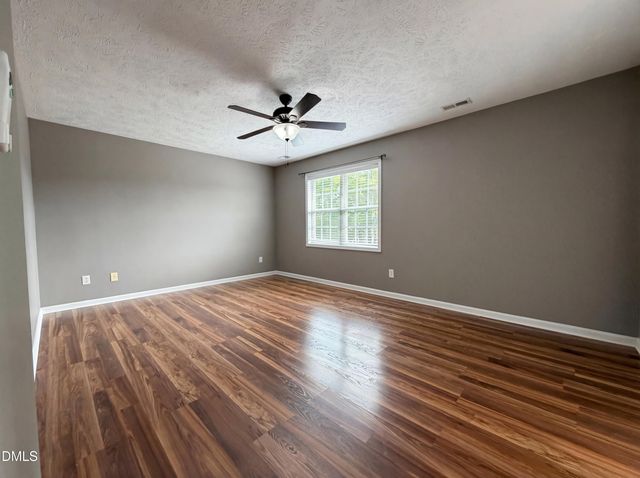 4565 Canasta Court, Hope Mills, NC 28348