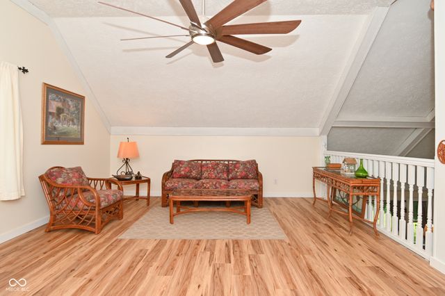 175 Mill Springs, Coatesville, IN 46121