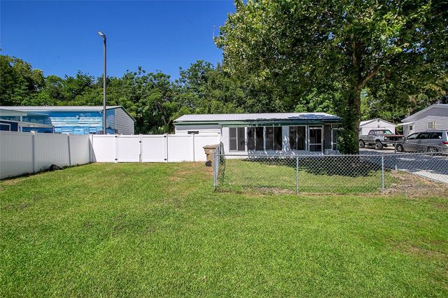 16905 SUGAR BERRY LANE, Montverde, FL 34756