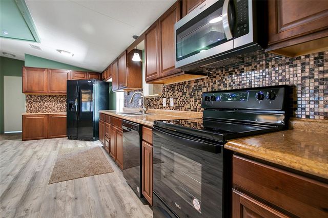 16905 SUGAR BERRY LANE, Montverde, FL 34756