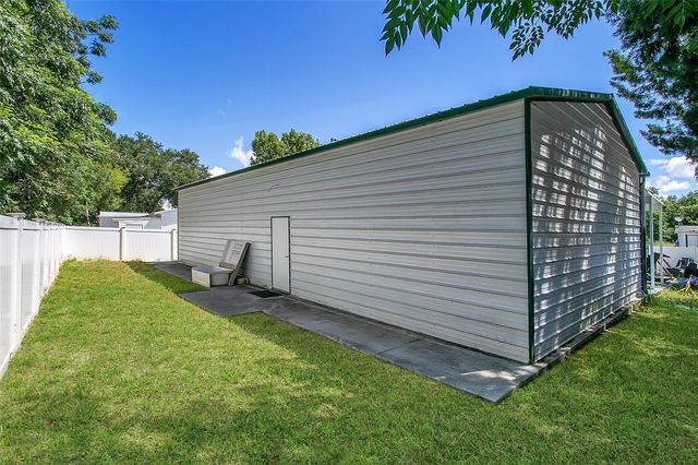 16905 SUGAR BERRY LANE, Montverde, FL 34756