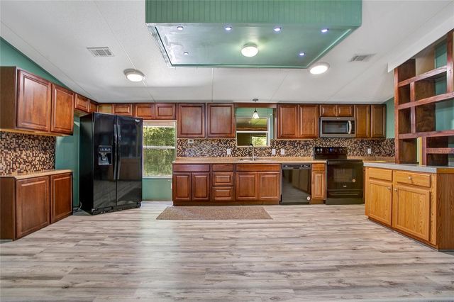 16905 SUGAR BERRY LANE, Montverde, FL 34756