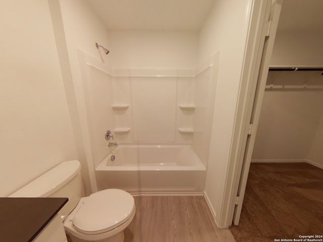 714 Paul Canyon, San Antonio, TX 78245