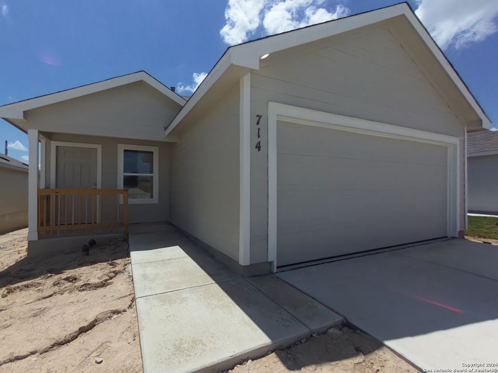 714 Paul Canyon, San Antonio, TX 78245