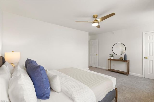 2408 Julie CT, Virginia Beach, VA 23454