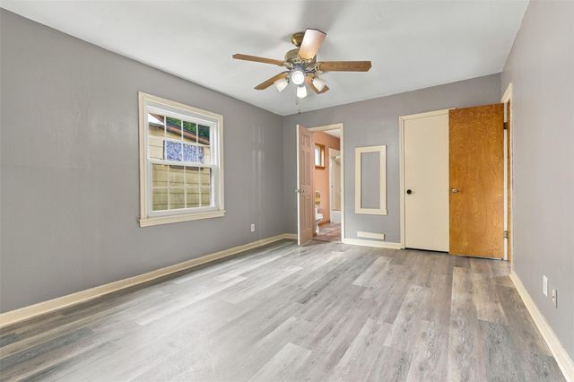 8421 Baker Drive, Houston, TX 77017