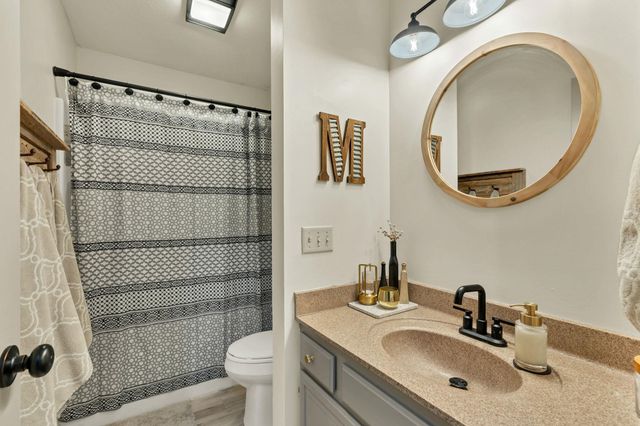 1715 Post Ct, El Dorado, KS 67042