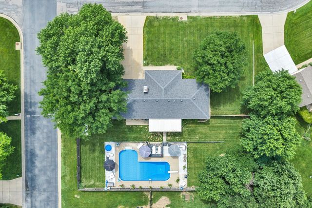 1715 Post Ct, El Dorado, KS 67042