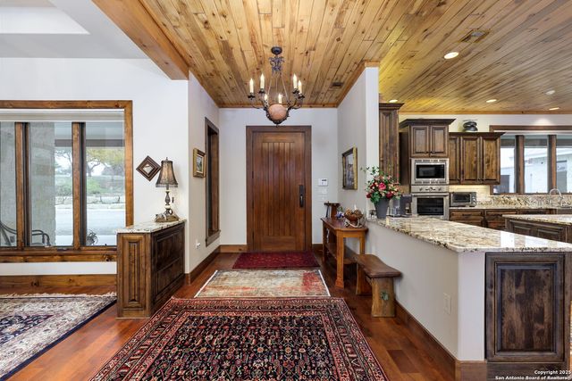 211 Poehnert, Boerne, TX 78006