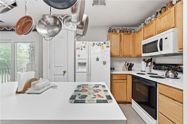 9220 Garnet Field Court, Charlotte, NC 28269