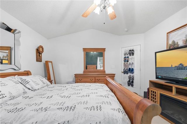 9220 Garnet Field Court, Charlotte, NC 28269