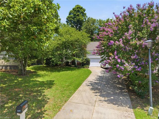 9220 Garnet Field Court, Charlotte, NC 28269