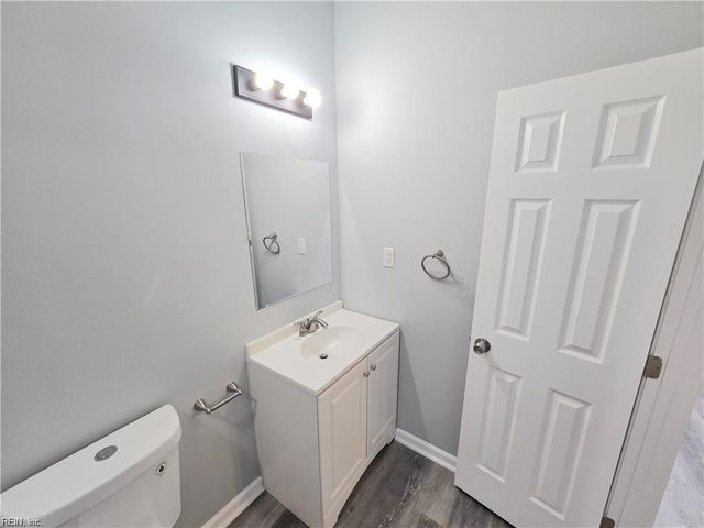 22 Riverview AVE, Portsmouth, VA 23704