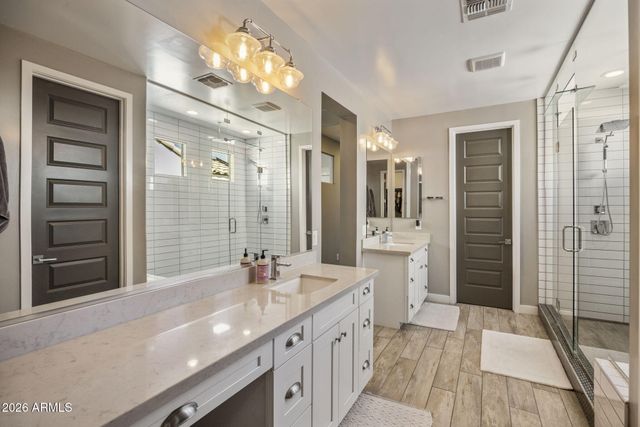 2323 W DUANE Lane, Phoenix, AZ 85085