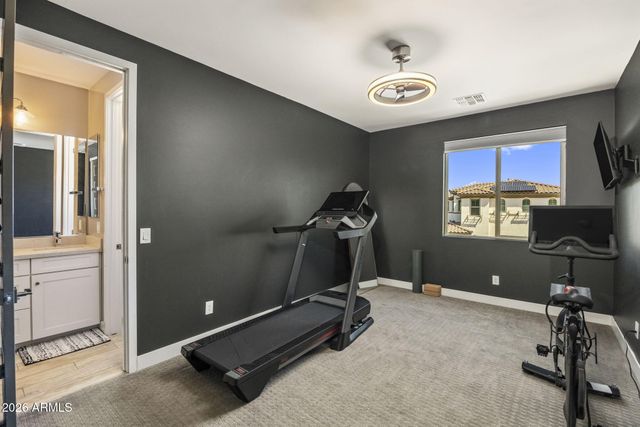 2323 W DUANE Lane, Phoenix, AZ 85085