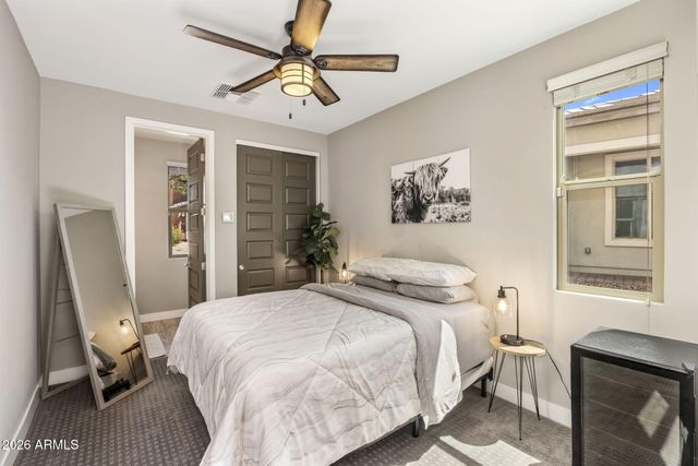 2323 W DUANE Lane, Phoenix, AZ 85085