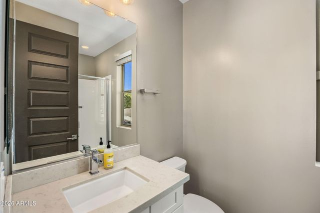 2323 W DUANE Lane, Phoenix, AZ 85085